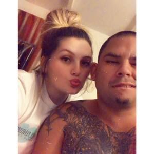 Meet your Posher, Michaela-bret